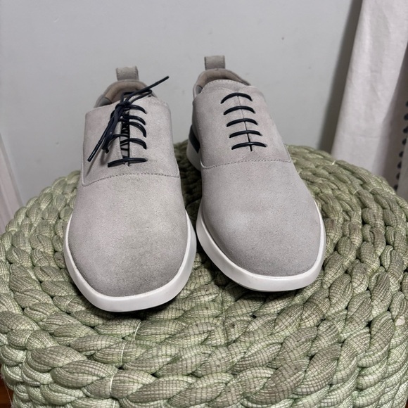 NEW Wolf & Shepherd Crossover Grey Suede  Longwing Lace Up Oxford main image 10